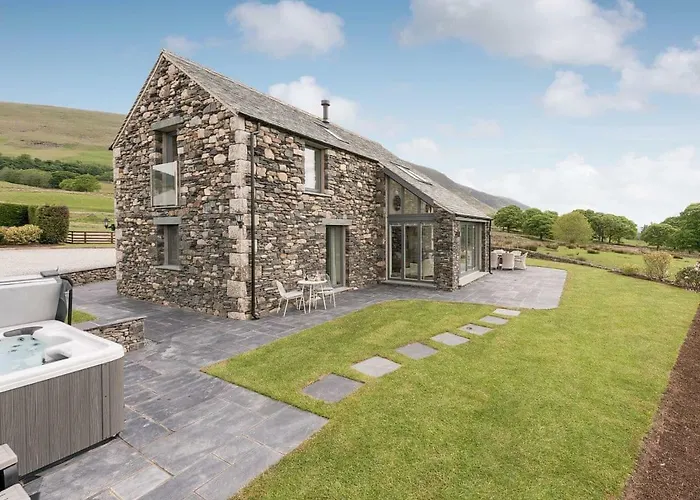 The Hoggest Tatil Evi Threlkeld