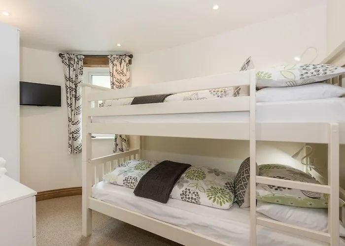 The Hoggest Tatil Evi